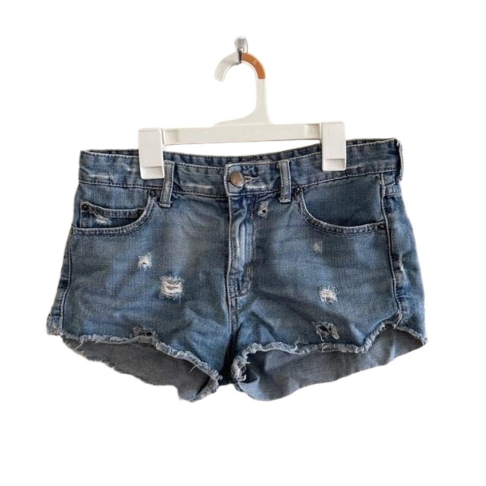 Free People Women’s Distressed Ripped Denim Short Shorts‎ Mini Size 27 Casual